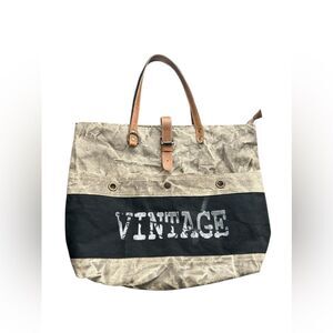 BHRAYNA Tote Bag
